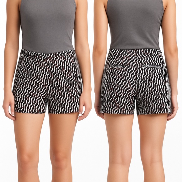 White House Black Market Pants - White House Black Market Geometric Walking Shorts – Size 4